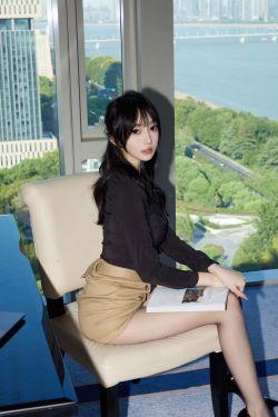 玥儿玥 - 蒙面黑丝(82P)-图控