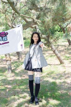 物恋传媒 No.2511 岚岚 - 制服、皮鞋、黑灰拼接过膝袜、厚肉丝(200P)-图控