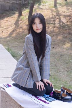 物恋传媒 No.2517 茯苓 - 高跟鞋、超厚灰连裤袜(210P)-图控