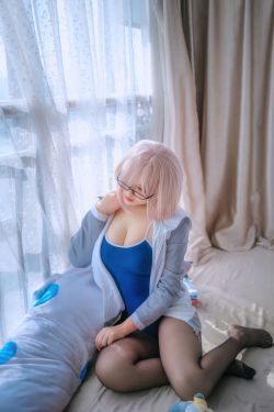 阿半今天很开心 – FGO 玛修 同人体操服(20P)-图控