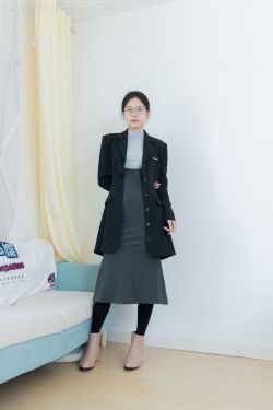 物恋传媒 No.2533 茯苓 - 短靴、厚黑丝、皮筋绑脚老头乐挠脚(159P)-图控