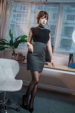 动漫博主雪晴Astra - 年纪不大的上司姐姐(70P)-图控