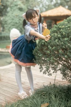 幼水铃衣 – 小猫猫(25P)-图控