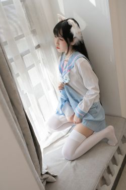 微博人气Coser不呆猫 – 白色兔子JK(63P)-图控