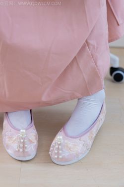 物恋传媒 No.2132 美兔 -心动一刹(220P)-图控