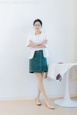 物恋传媒 No.2157 茯苓 -明亮而不刺眼(150P)-图控