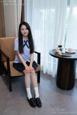 甜予摄影 No.081 澜澜 -皮鞋、两双白棉袜、肉丝（脚尖加固款）(140P)-图控