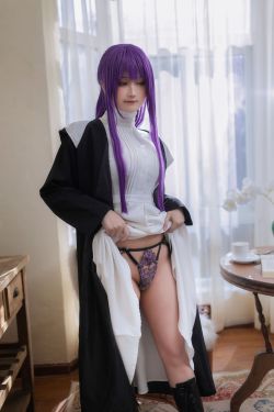微博妹子三度_69 - 菲伦(37P)-图控