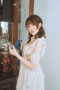 Natsuko夏夏子 - 碎花围裙(55P)-图控