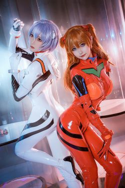 微博妹子Momoko葵葵&瓜希酱 – EVA 双厨狂喜版(62P)-图控