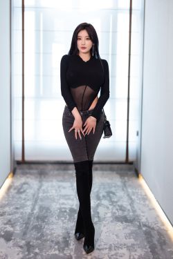 杨晨晨 - 连体渔网袜(107P)-图控