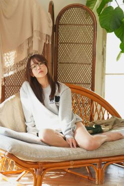 いくみ – (193iKkyu3) [Fantia] 2024年12月 Underneath my Dog Sweater(47P)-图控