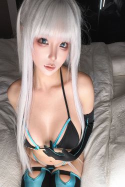 动漫博主 蠢沫沫 - 2025.02 自拍集 - ③(31P)-图控