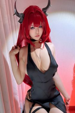动漫博主小仓千代w - 2025年05月patreon订阅(205P)-图控