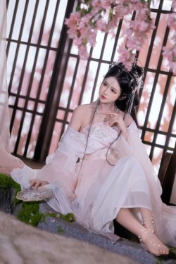 微博妹子三度_69 - 小师姐(41P)-图控