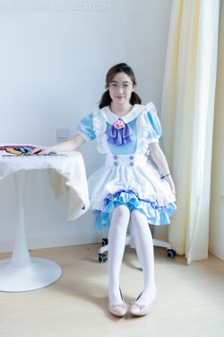 物恋传媒 No.2359 恬恬 – 女仆装、平底鞋、厚白丝、老头乐挠脚剧情(155P)-图控