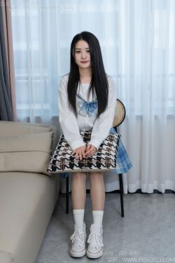 甜予摄影 No.154 澜澜 - 帆布鞋、白棉袜、薄灰丝、跺脚抖腿剧情(129P)-图控