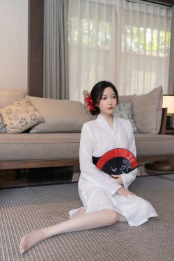 鱼子酱 – 寂(122P)-图控