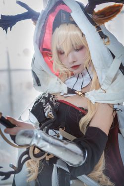Cosplay美女 一千只猫薄禾 - 烛骑士 薇薇安娜(12P)-图控