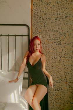 SOYOUNG - In The Hotel(58P)-图控
