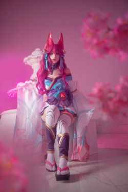 Ulichan - Ahri Spirit Blossom(17P)-图控